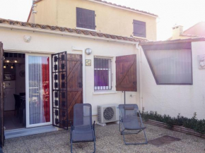 Holiday Home Les Amandines